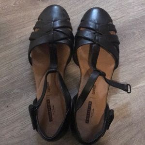 Clarks Black Sandals Womens Size 9